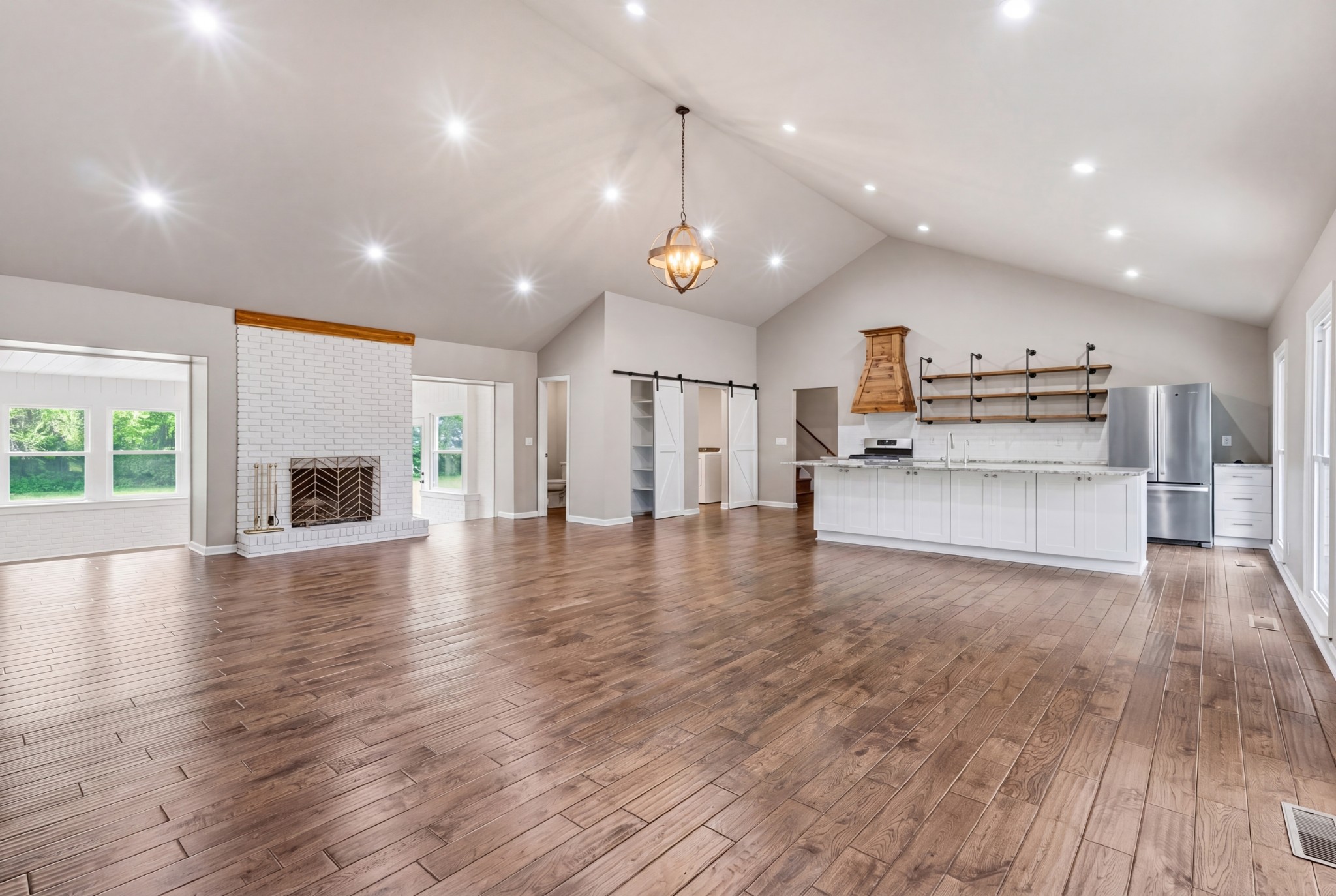 2228 Bowman Road Franklin, TN 37064 - Photo 6 of 44 a view of kitchen with furniture and wooden floor