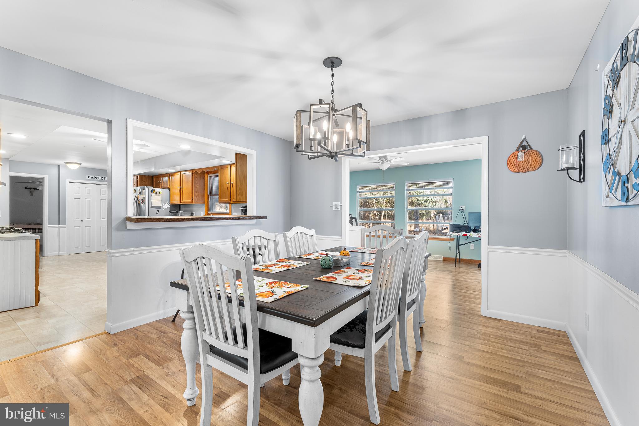 426 Walnut Street Road Salem, NJ 08079 - Photo 4 of 37 Great layout for entertaining
