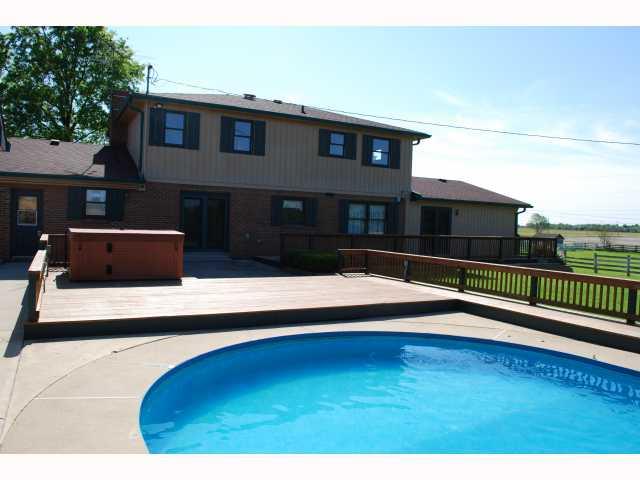 4030 South Carroll Road Indianapolis, IN 46239 - Photo 3 of 10 Gallery Image 3
