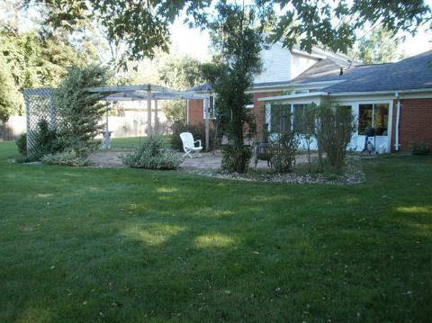 7159 Davison Road Davison, MI 48423 - Photo 3 of 24 20233039-2.JPG