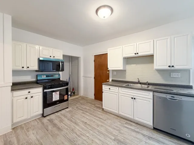 $2,150 | 14 West Street, Unit 1, Quincy, MA 02169