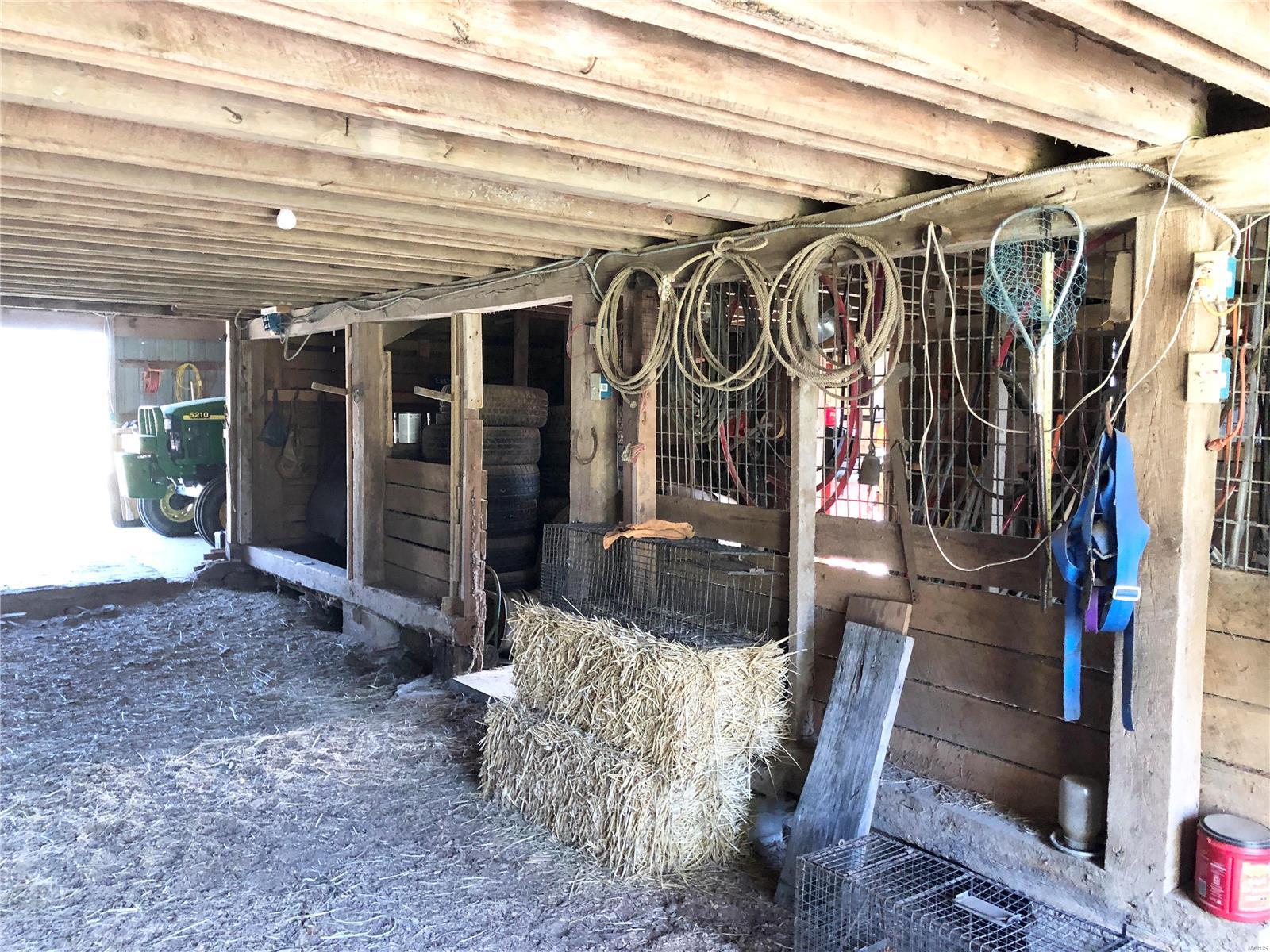 702 County Road 2370 Salem, MO 65560 - Photo 27 of 41