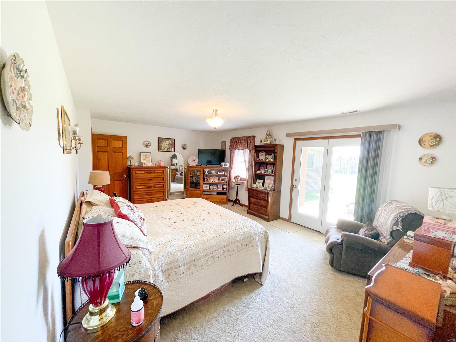 702 County Road 2370 Salem, MO 65560 - Photo 8 of 41