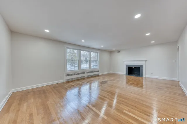 $499,000 | 51 Pembroke Street, Hartford, CT 06112