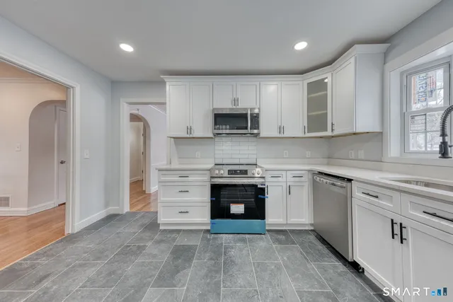 $499,000 | 51 Pembroke Street, Hartford, CT 06112