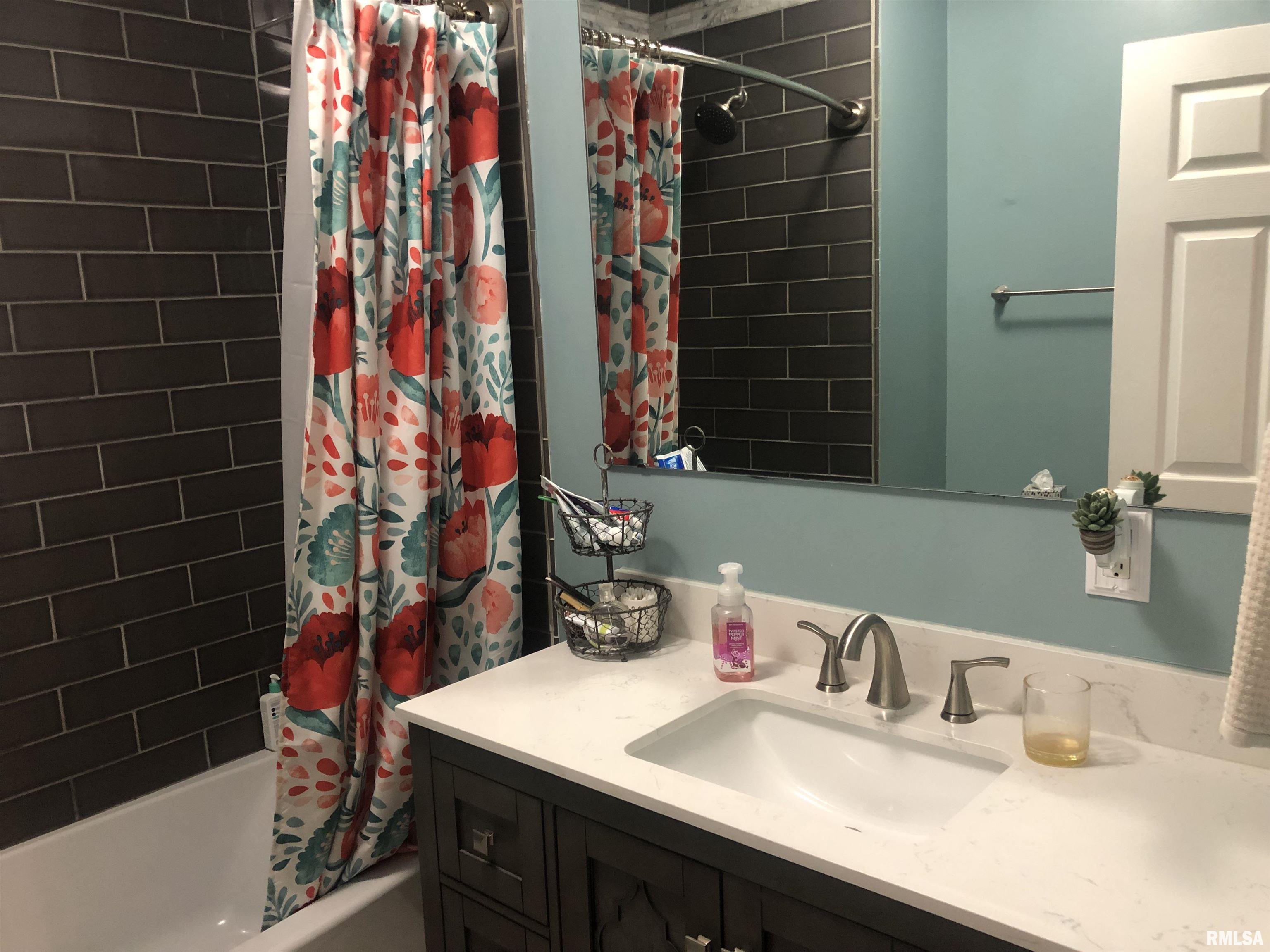 1036 Fairfield Road Mount Vernon, IL 62864 - Photo 15 of 27