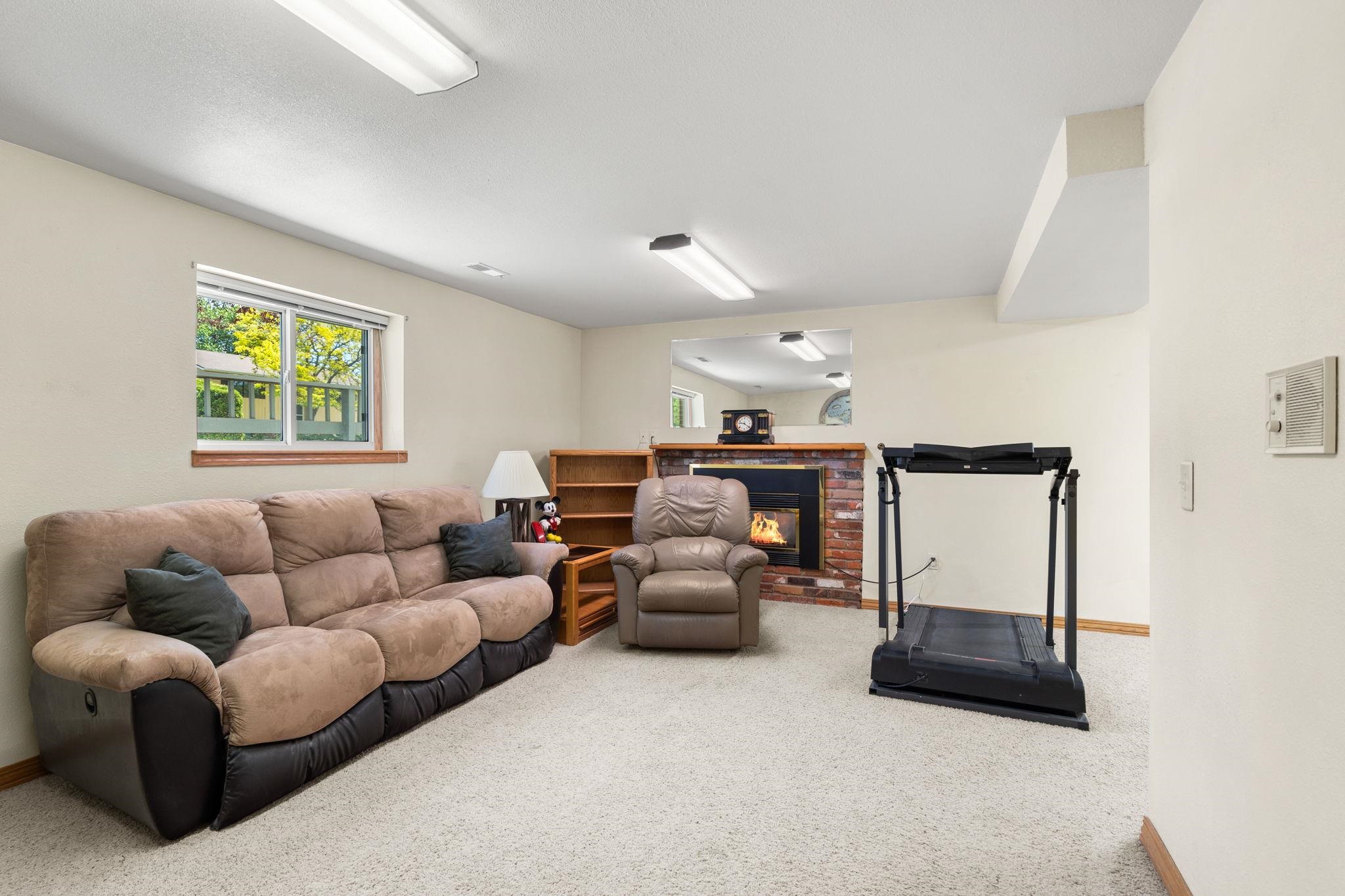 3404 South Van Marter Road Spokane Valley, WA 99206 - Photo 16 of 43 Gallery Image 16