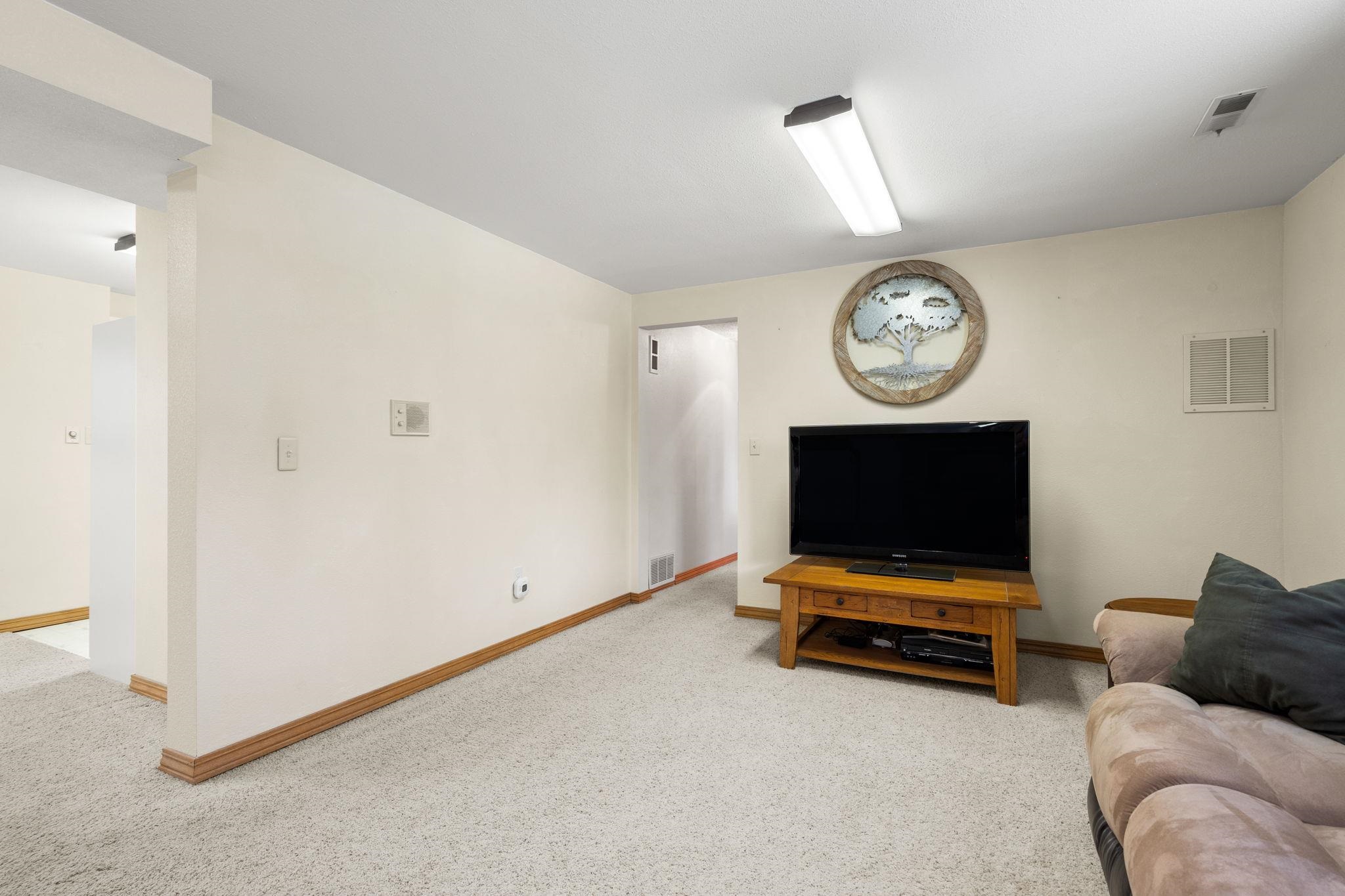 3404 South Van Marter Road Spokane Valley, WA 99206 - Photo 17 of 43 Gallery Image 17