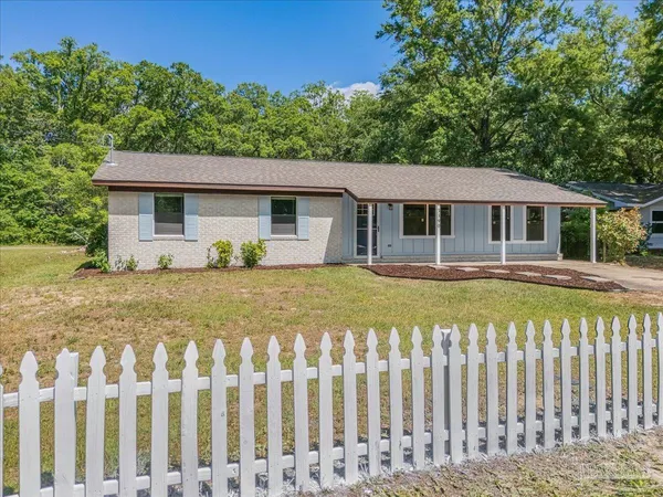 $279,990 | 3390 Montecito Boulevard, Milton, FL 32583