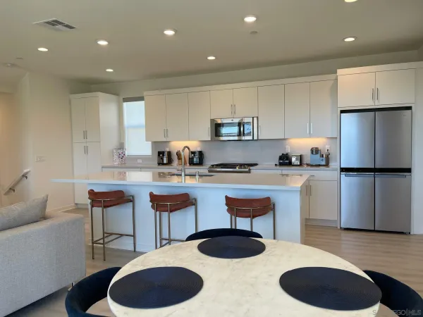 $5,900 | 3051 Marquee Way, San Diego, CA 92108