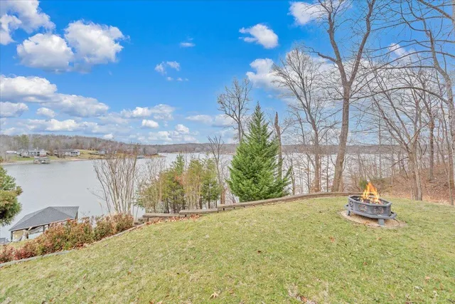 $999,990 | 230 Sterling Circle, Union Hall, VA 24176