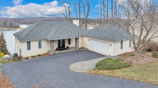 $999,990 | 230 Sterling Circle, Union Hall, VA 24176