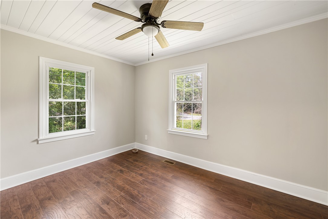105 Pelfrey Street Seneca, SC 29672 - Photo 27 of 38 Gallery Image 27
