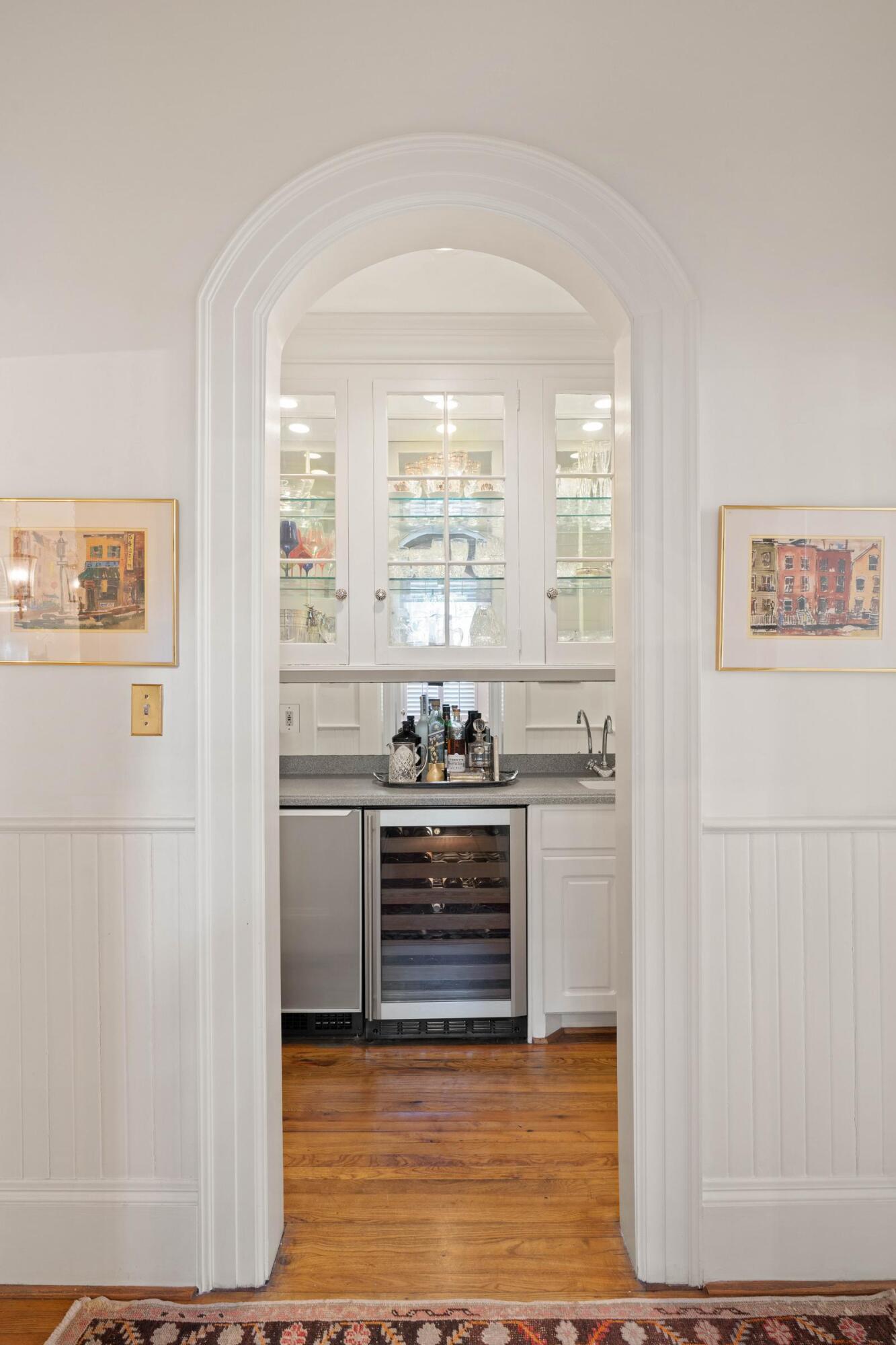 106 South Battery Charleston, SC 29401 - Photo 15 of 47 Wet Bar