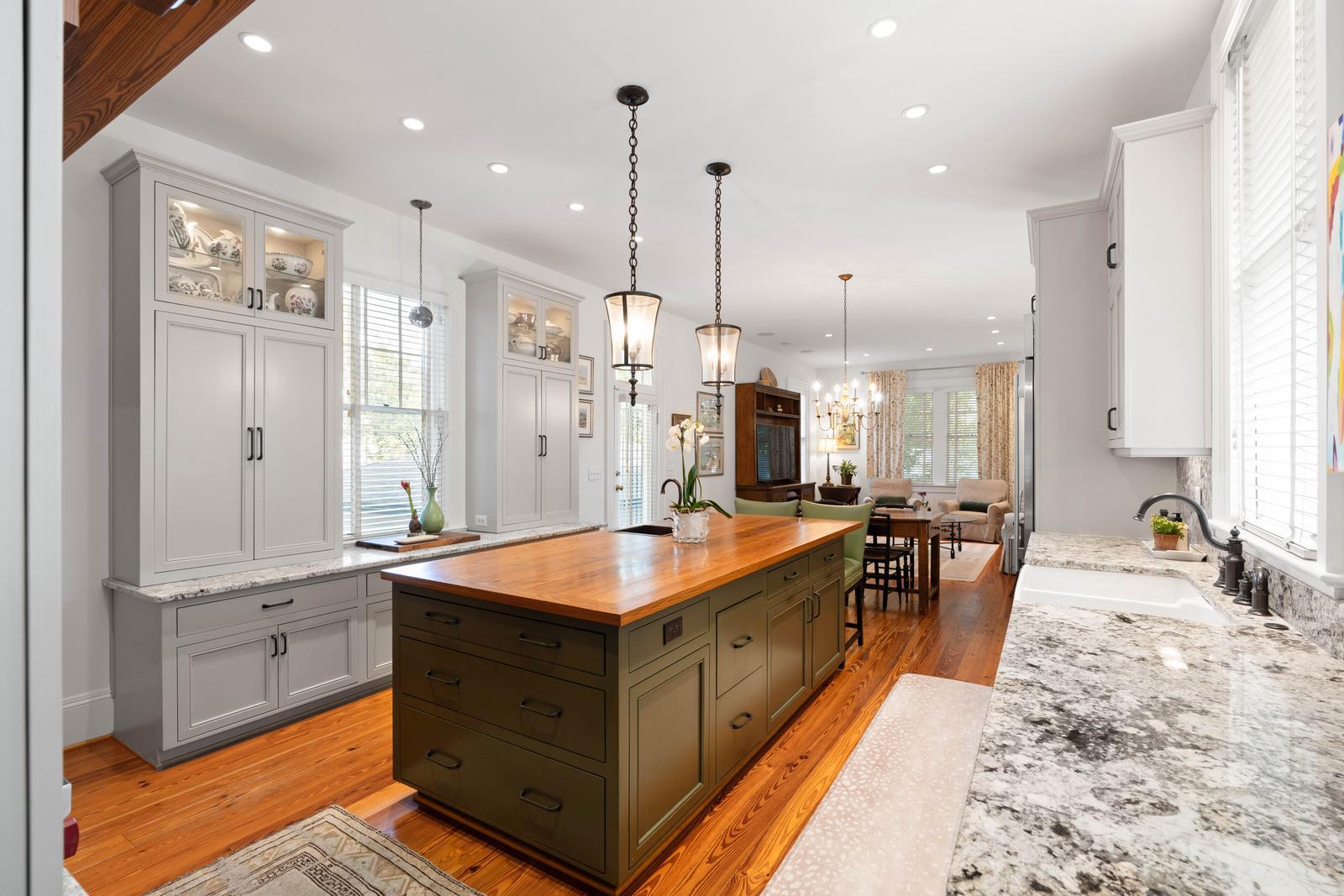106 South Battery Charleston, SC 29401 - Photo 19 of 47 Kitchen