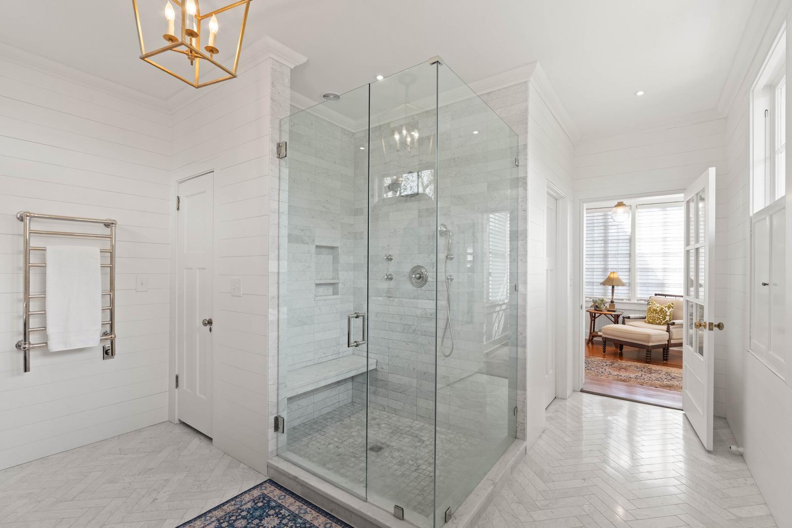 106 South Battery Charleston, SC 29401 - Photo 32 of 47 Primary Bath