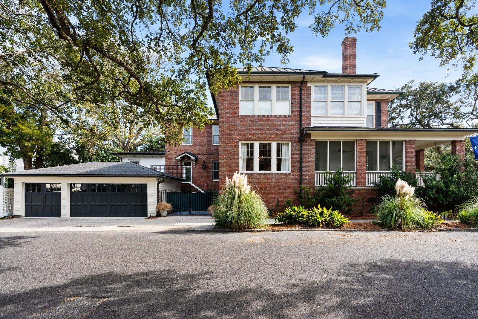 106 South Battery Charleston, SC 29401 - Photo 41 of 47 Back Exterior and Garage