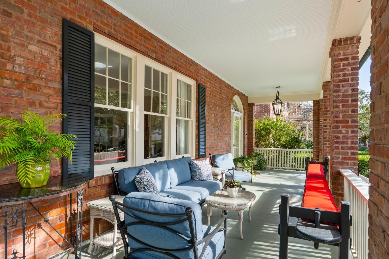 106 South Battery Charleston, SC 29401 - Photo 5 of 47 Front Porch