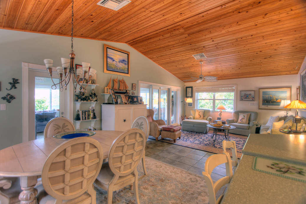 42 Mutiny Place Key Largo, FL 33037 - Photo 24 of 40 Dining room view to great room
