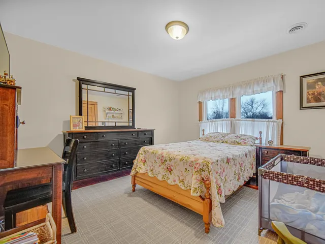 $405,000 | 313 North Raynor Avenue, Joliet, IL 60435