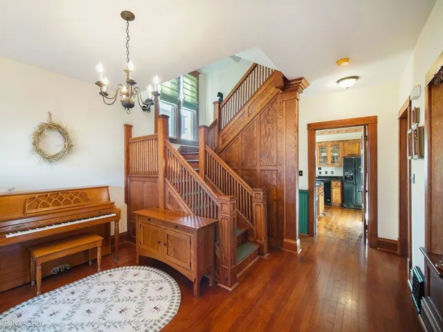 $405,000 | 313 North Raynor Avenue, Joliet, IL 60435