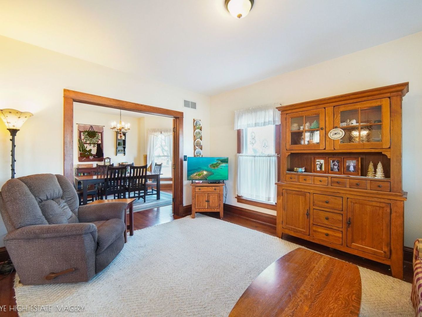 313 North Raynor Avenue Joliet, IL 60435 - Photo 6 of 26