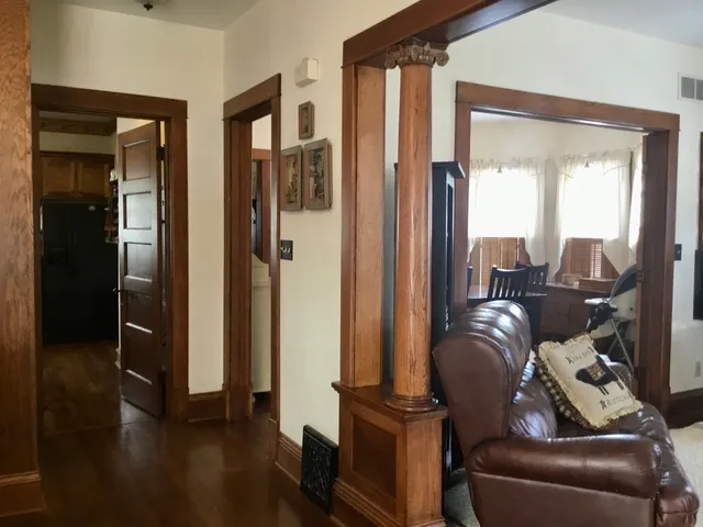 $405,000 | 313 North Raynor Avenue, Joliet, IL 60435