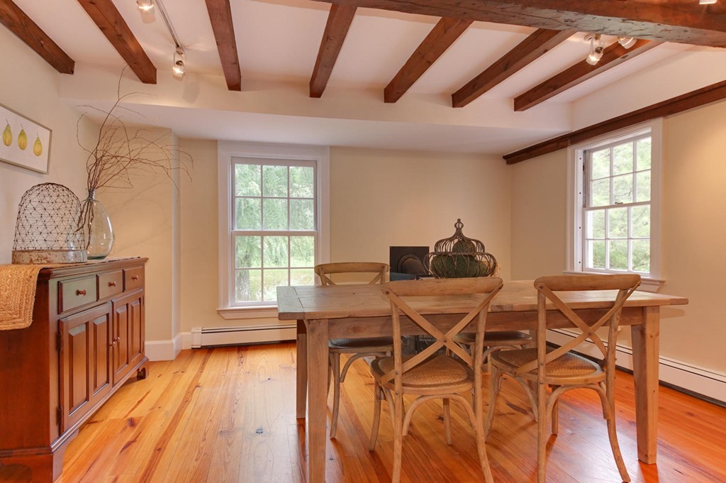 128 Plympton Road Sudbury, MA 01776 - Photo 8 of 29
