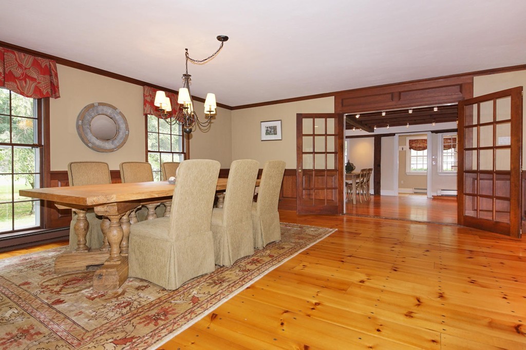 128 Plympton Road Sudbury, MA 01776 - Photo 9 of 29
