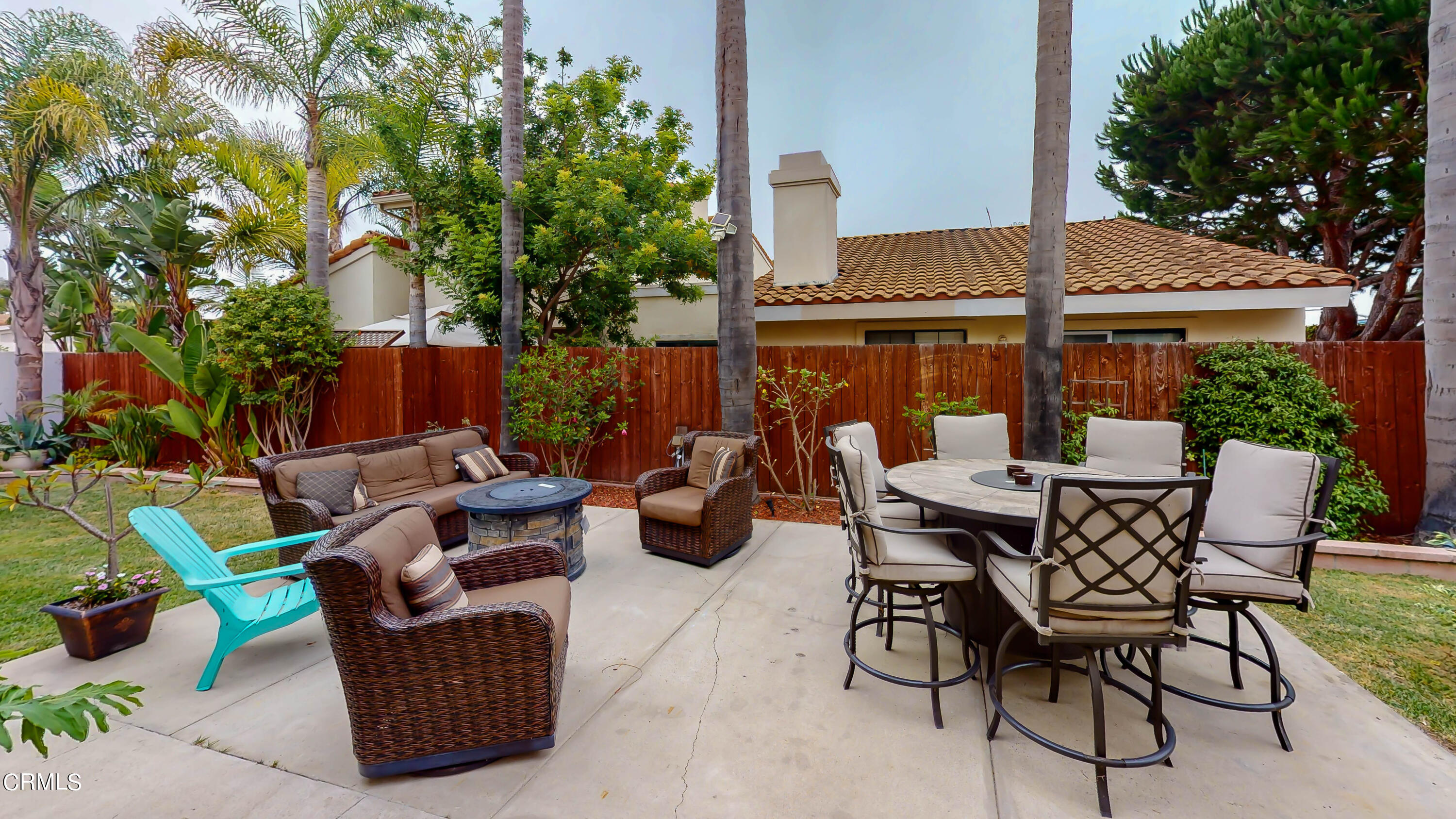 1140 Fanshell Walk Oxnard, CA 93035 - Photo 8 of 32 1140-Fanshell-09102021_092931