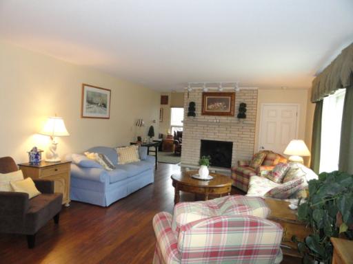 840 North St Marys Road Green Oaks, IL 60048 - Photo 3 of 16