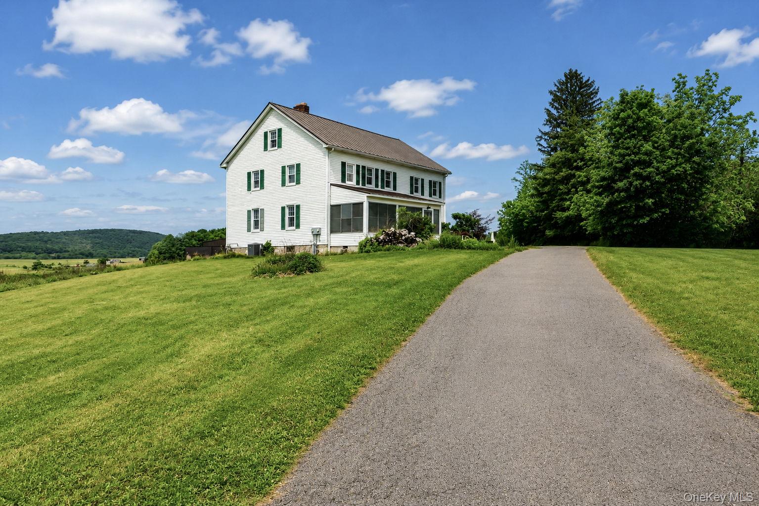 340 Dunn Road Montgomery, NY 12549 - Photo 2 of 34 View of the home from the driveway