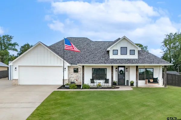 $475,000 | 16215 Tulare, Lindale, TX 75771