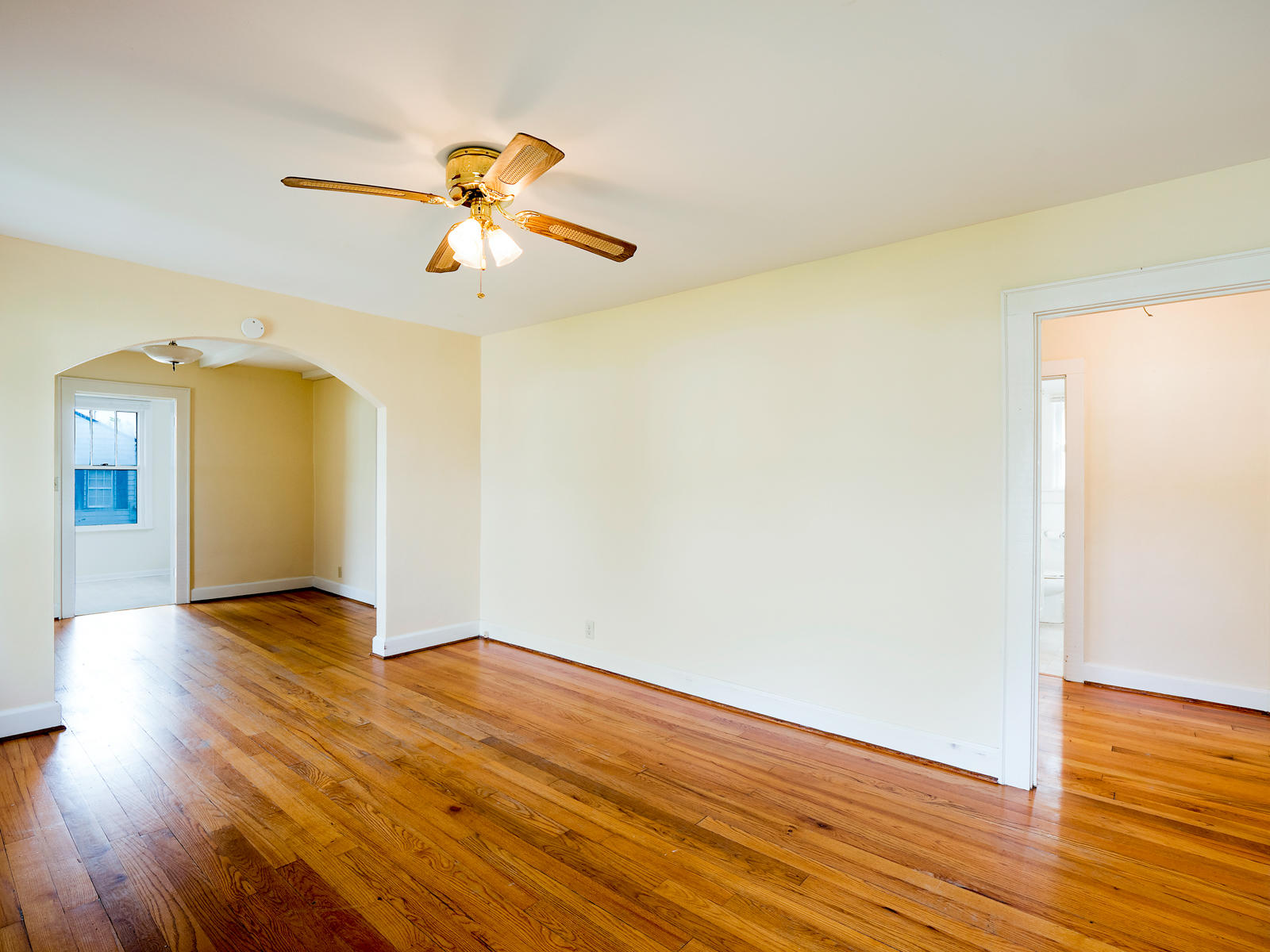 1900 McBrien Road Chattanooga, TN 37412 - Photo 3 of 15 Open Concept Living and Dining