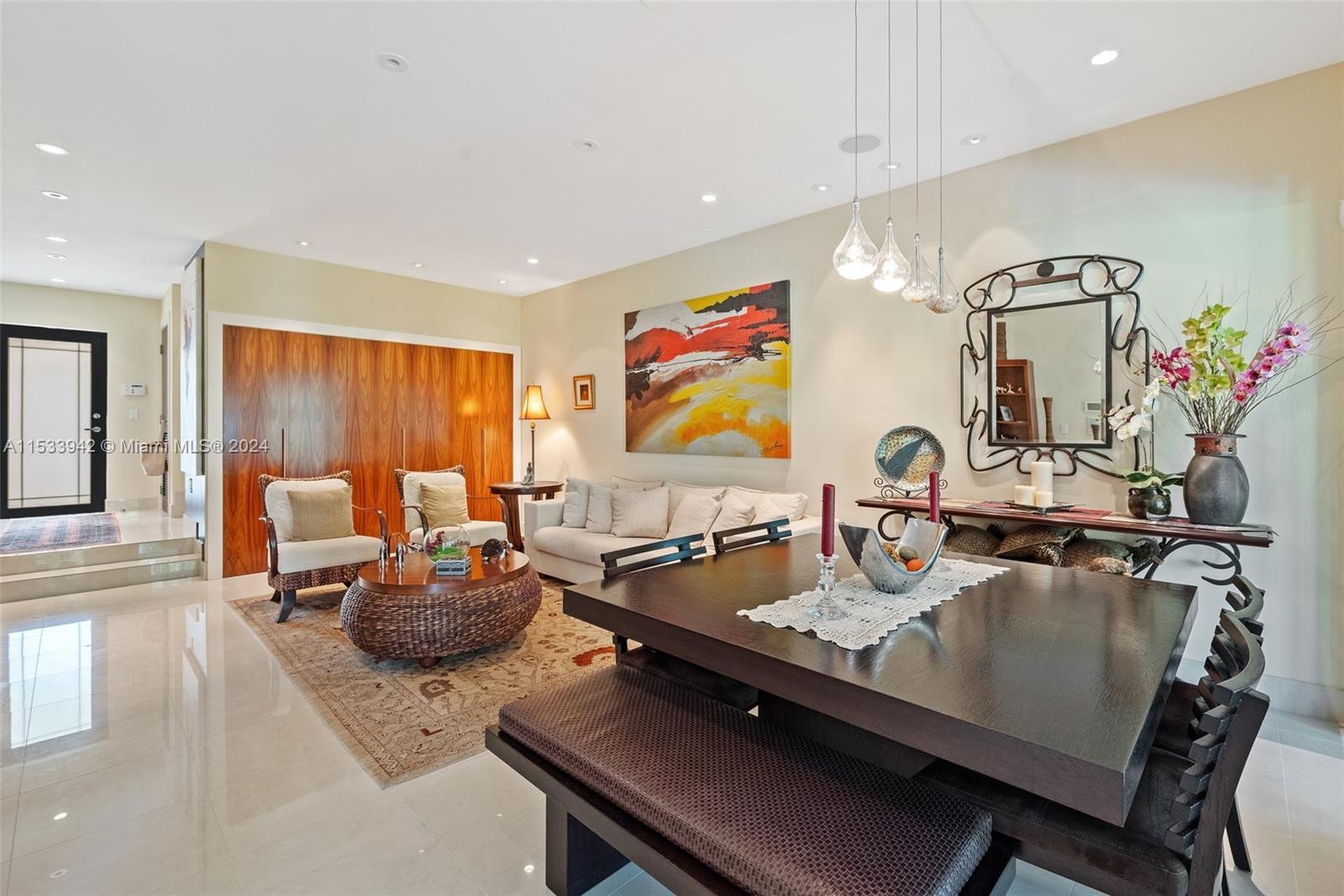 422 Fernwood Road, Unit 422 Key Biscayne, FL 33149 - Photo 5 of 25 a room with furniture and view kitchen