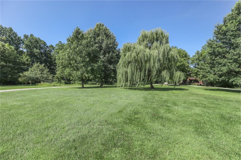 2270 Wampler Road Martinsville, IN 46151 - Photo 5 of 48 Gallery Image 5