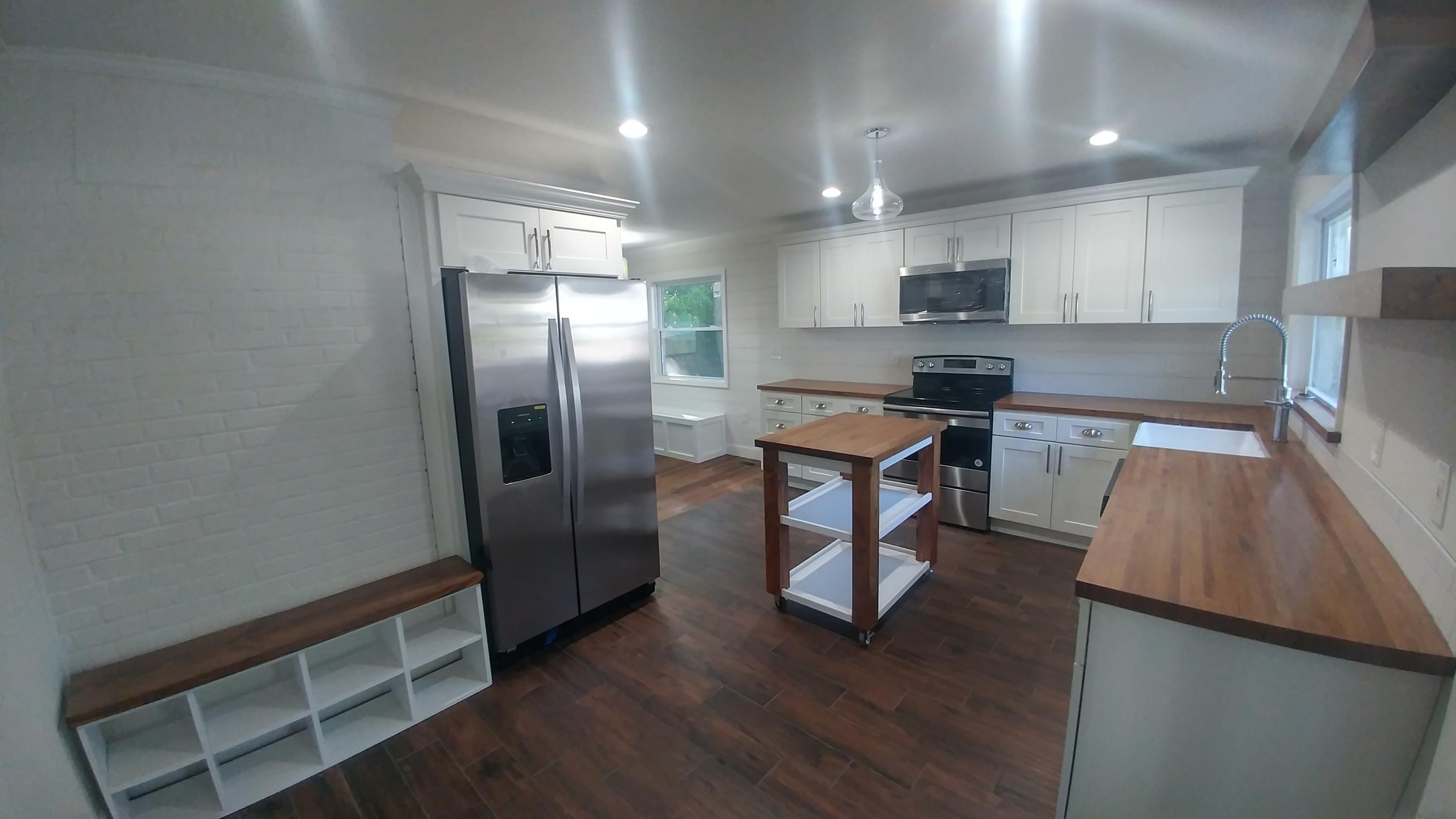 142 Georgia Avenue Oak Ridge, TN 37830 - Photo 2 of 17 0727190923_HDR