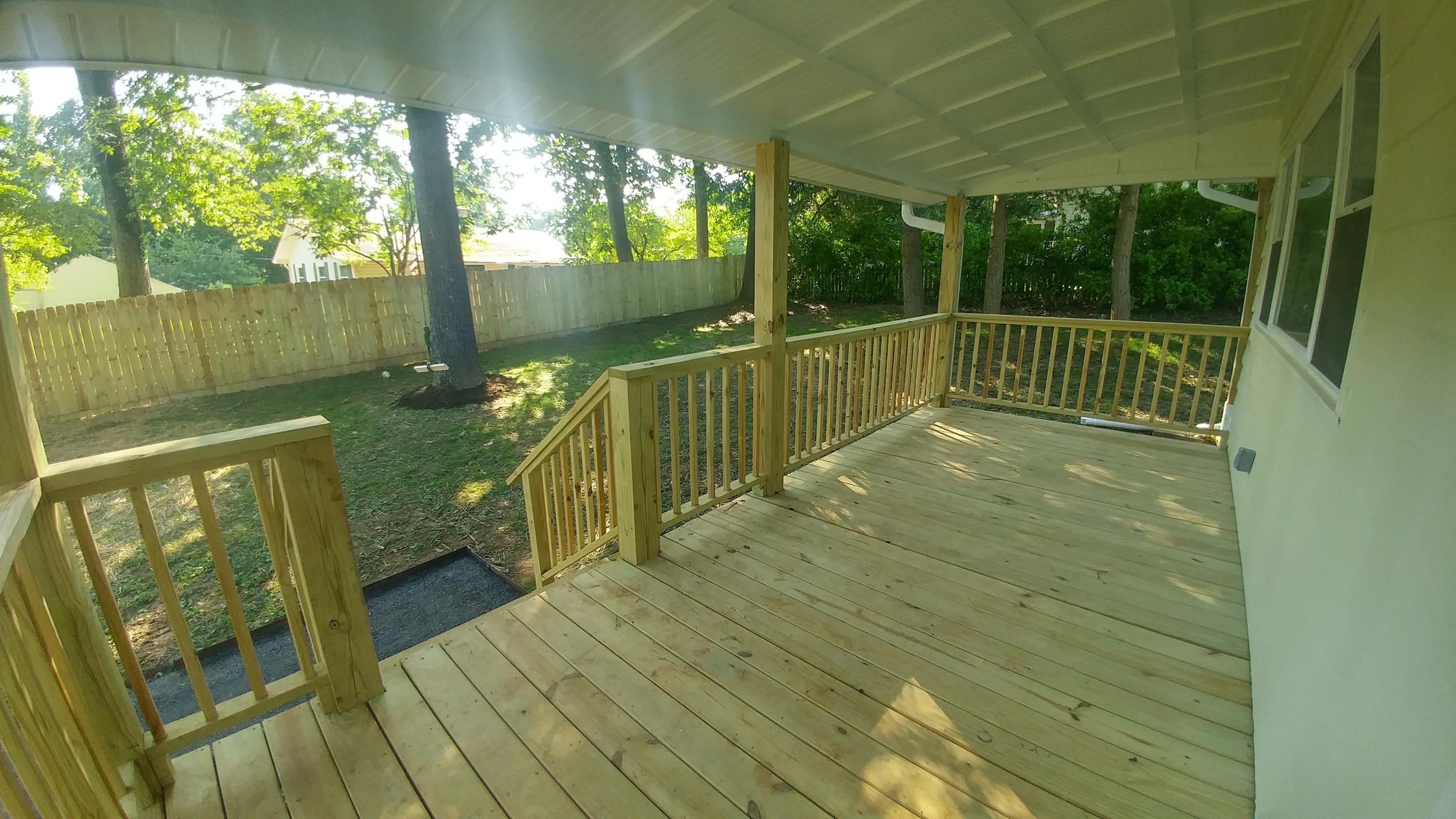 142 Georgia Avenue Oak Ridge, TN 37830 - Photo 14 of 17 0727190927a_HDR