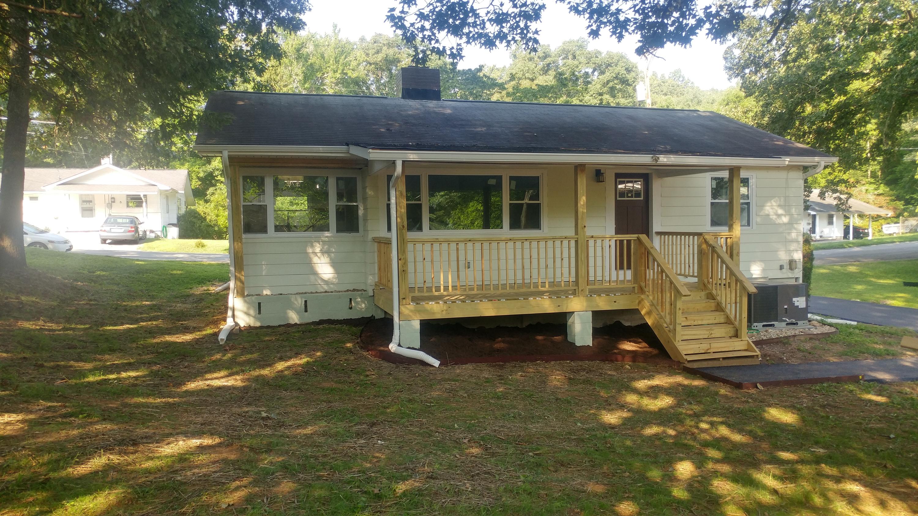 142 Georgia Avenue Oak Ridge, TN 37830 - Photo 15 of 17 0727190928_HDR