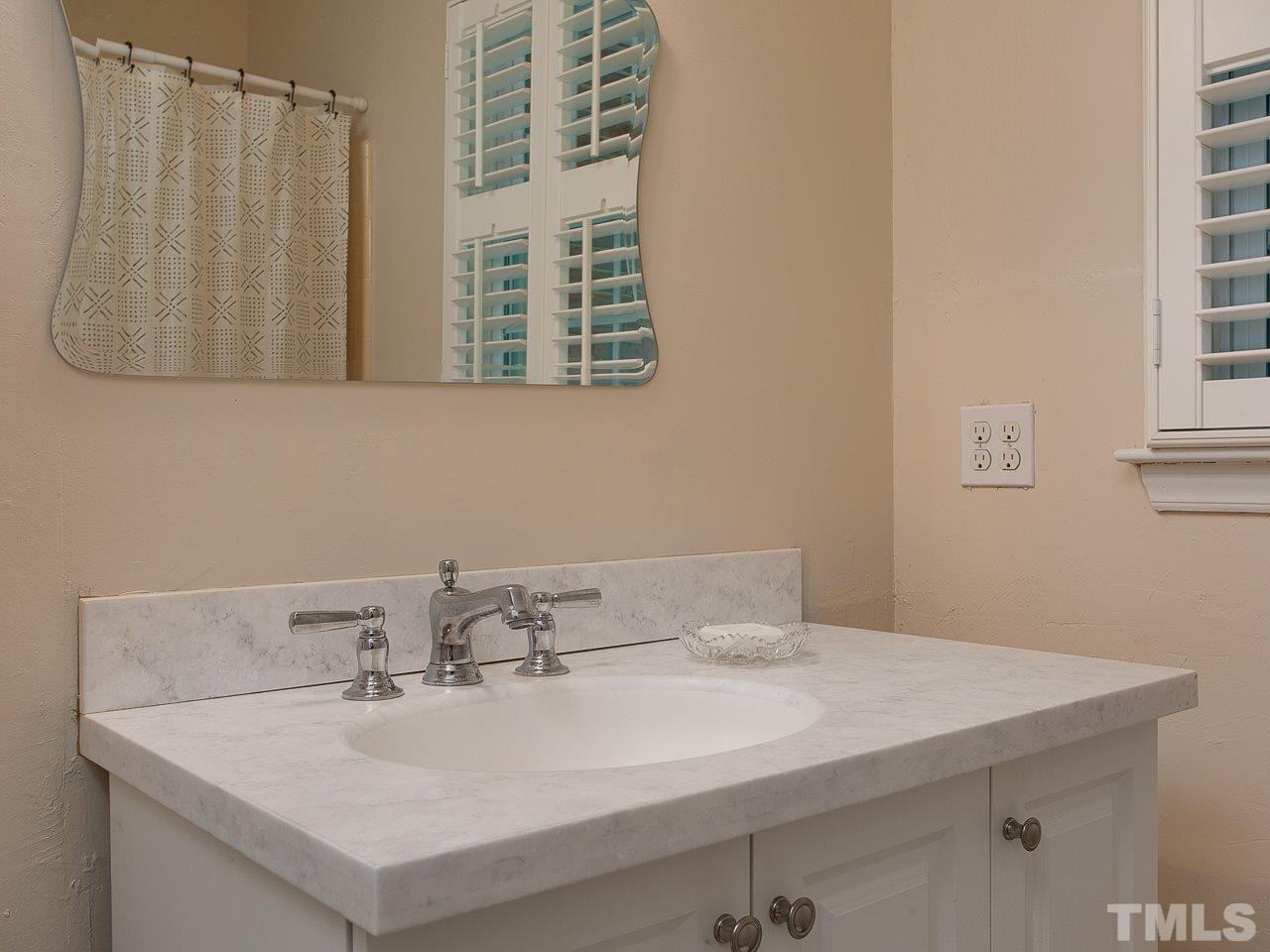 2816 Devon Road Durham, NC 27707 - Photo 17 of 28 Gallery Image 17