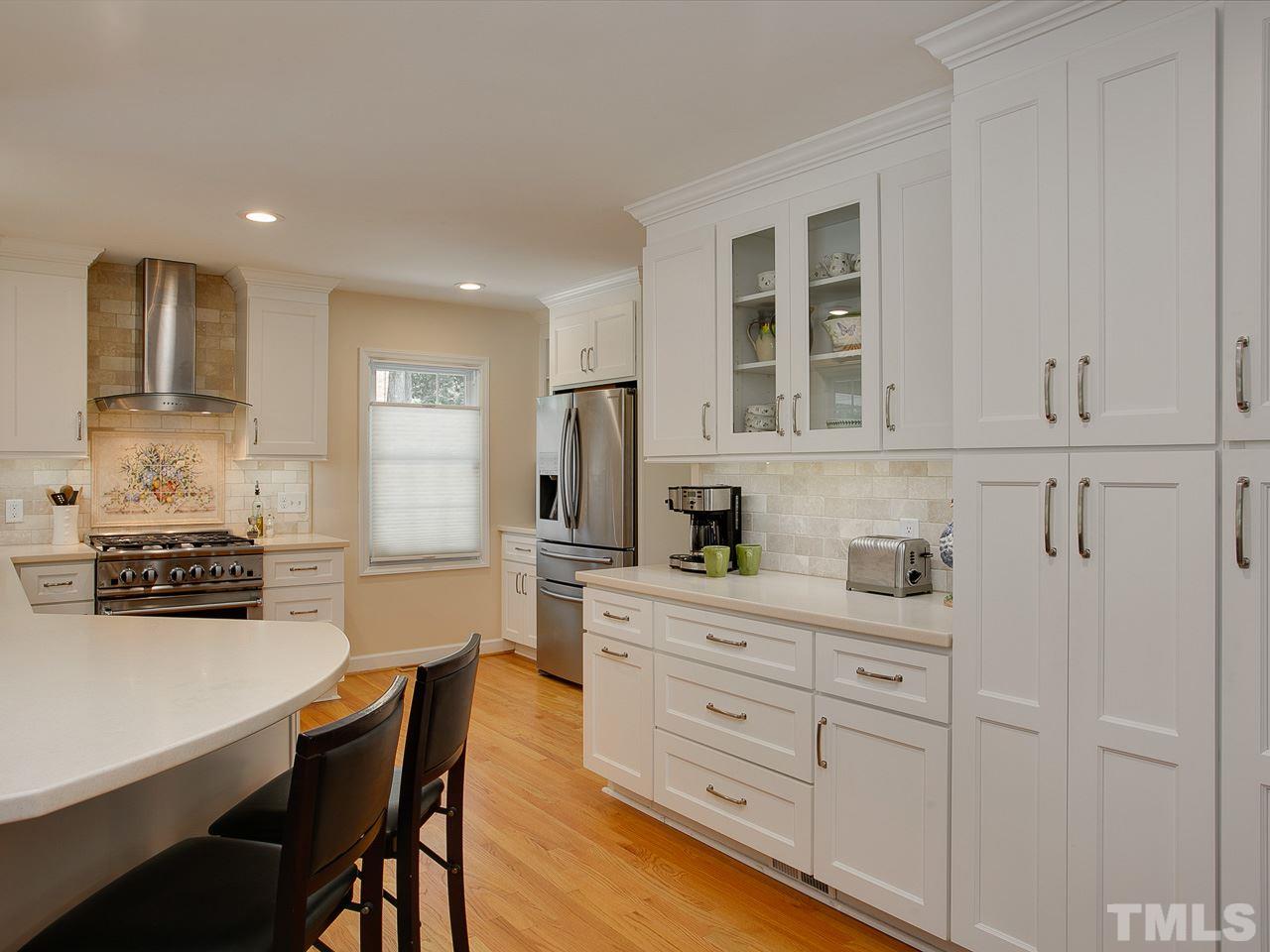 2816 Devon Road Durham, NC 27707 - Photo 6 of 28 Gallery Image 6