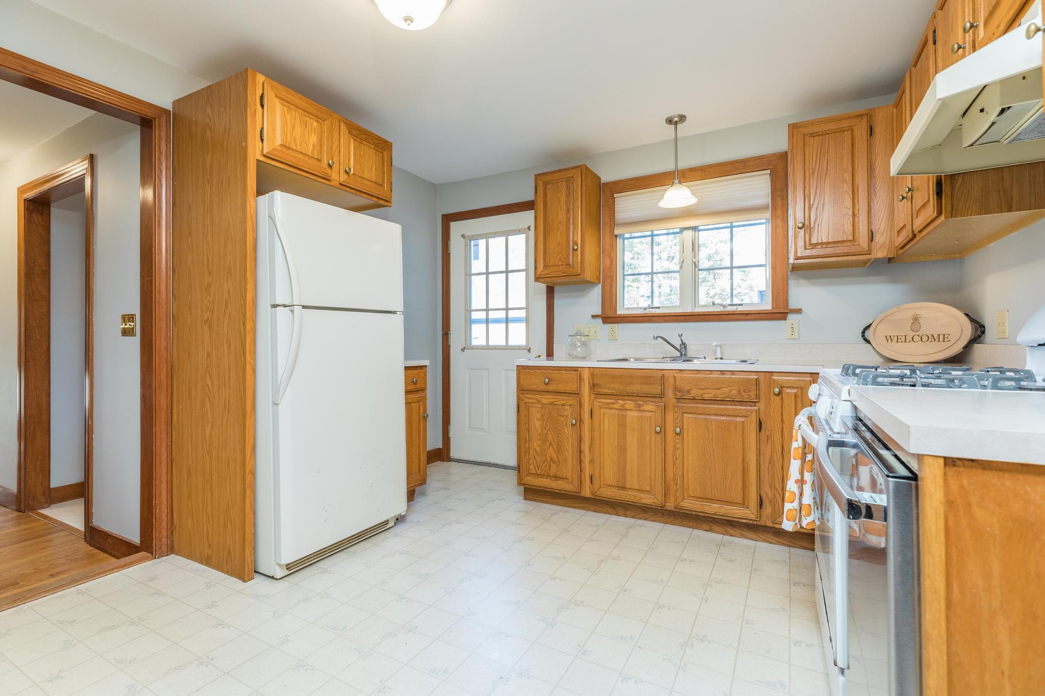 129 Whipple Road Kittery, ME 03904 - Photo 13 of 37 227A0050