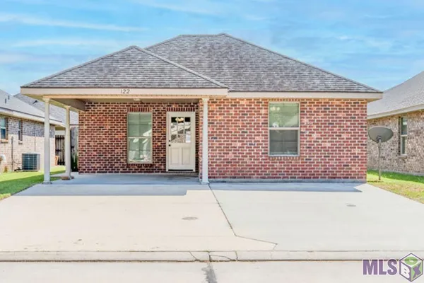 $1,500 | 122 Sagewood Drive, Thibodaux, LA 70301
