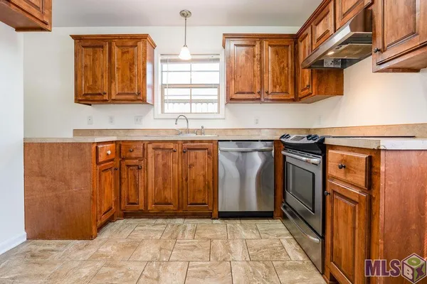 $1,500 | 122 Sagewood Drive, Thibodaux, LA 70301