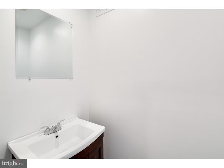 1322 Reed Street Philadelphia, PA 19147 - Photo 9 of 19 Gallery Image 9