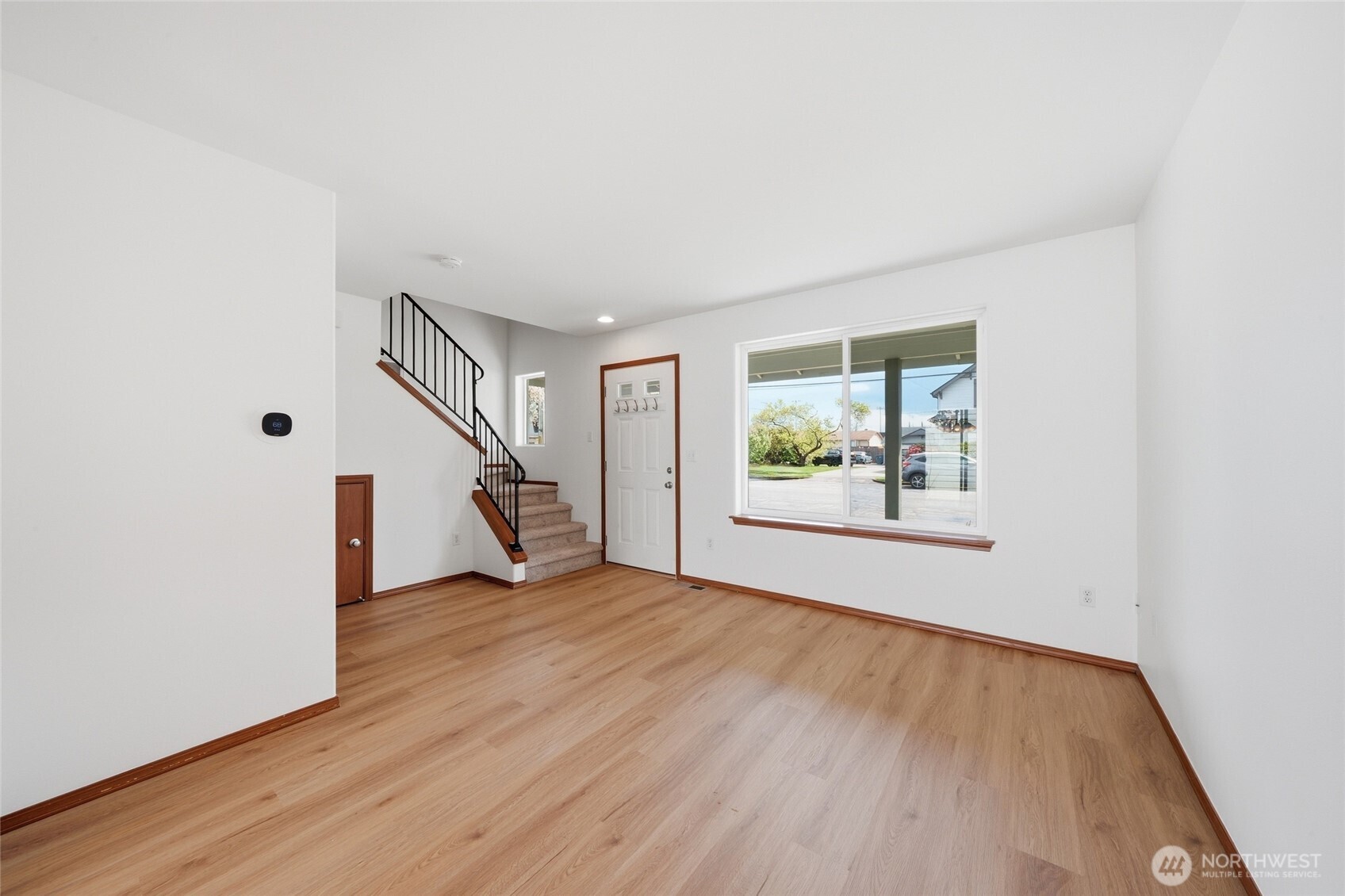 1721 Langdon Street Sumner, WA 98390 - Photo 9 of 34