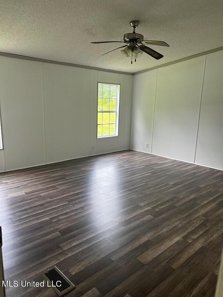 680 B Old Camp Road Poplarville, MS 39470 - Photo 13 of 21 178296_6
