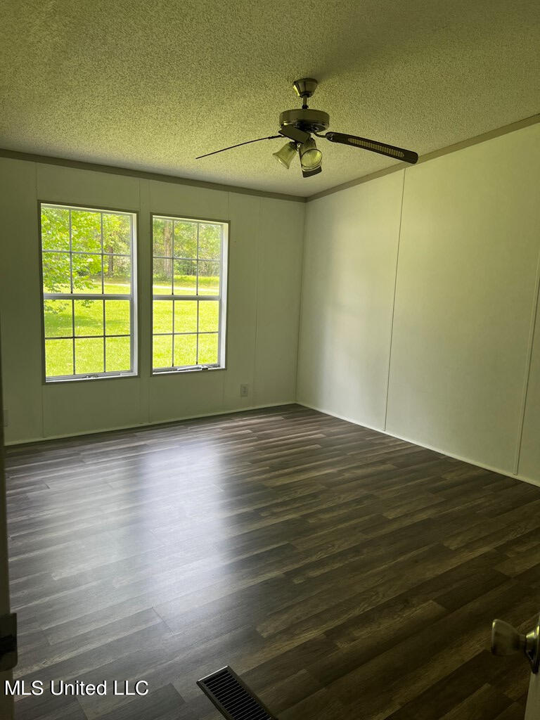 680 B Old Camp Road Poplarville, MS 39470 - Photo 14 of 21 178296_1
