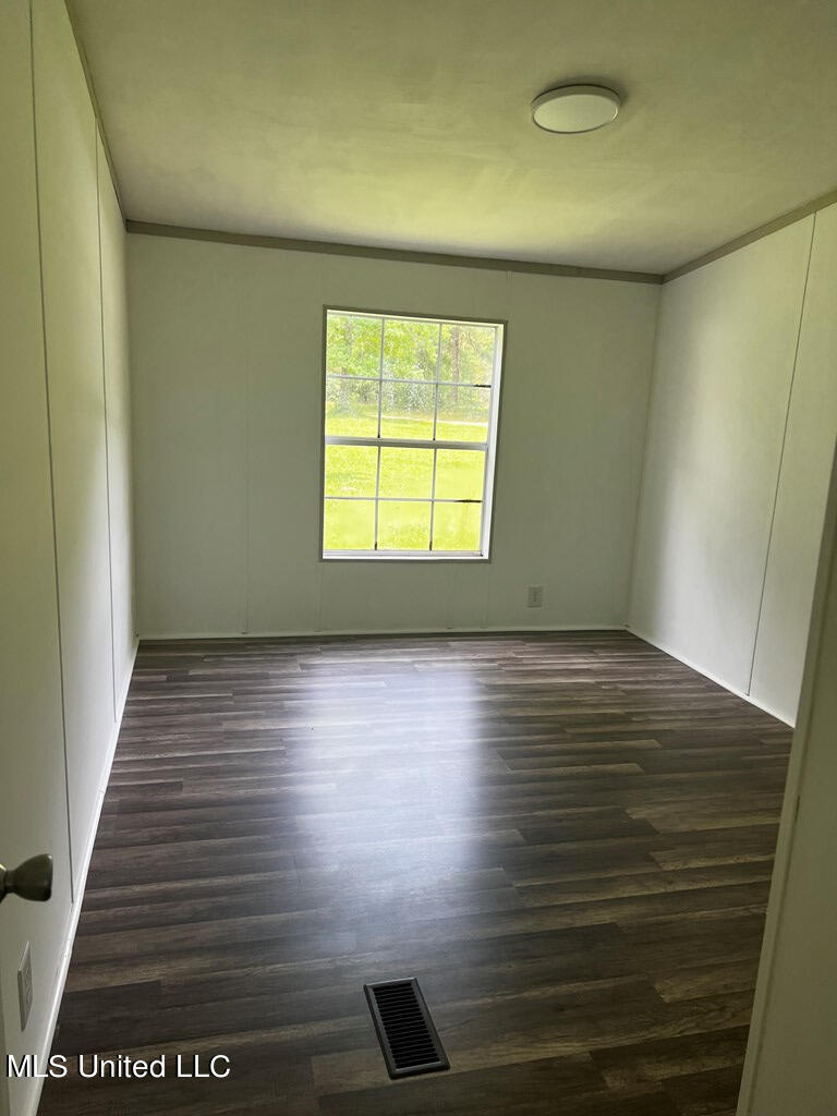 680 B Old Camp Road Poplarville, MS 39470 - Photo 8 of 21 178296_11