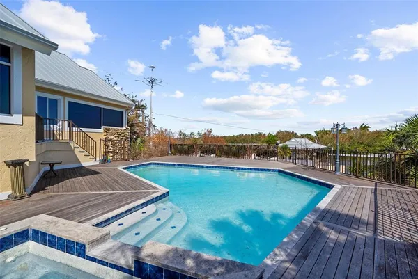 $2,150,000 | 4024 Casey Key Road, Nokomis, FL 34275